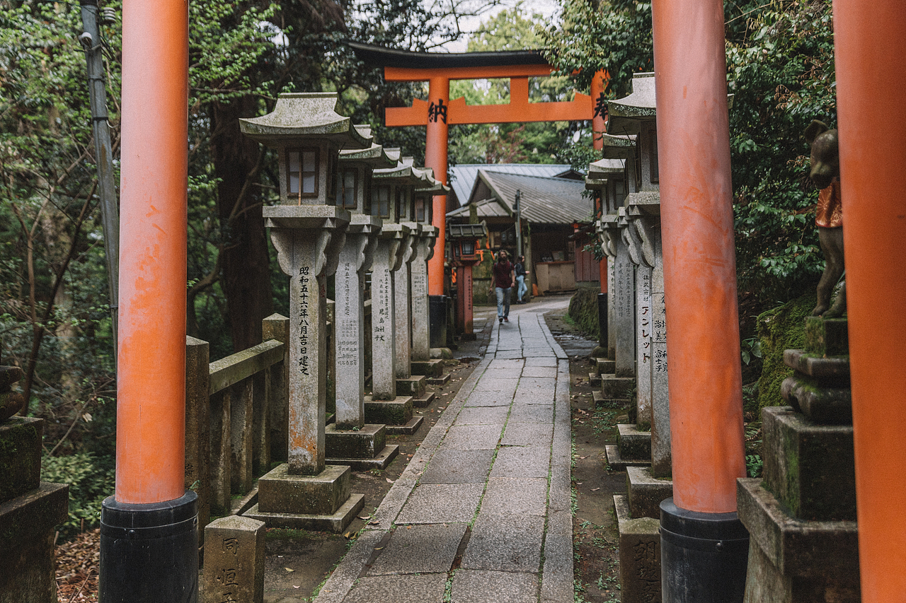 京都-伏见稻荷大社