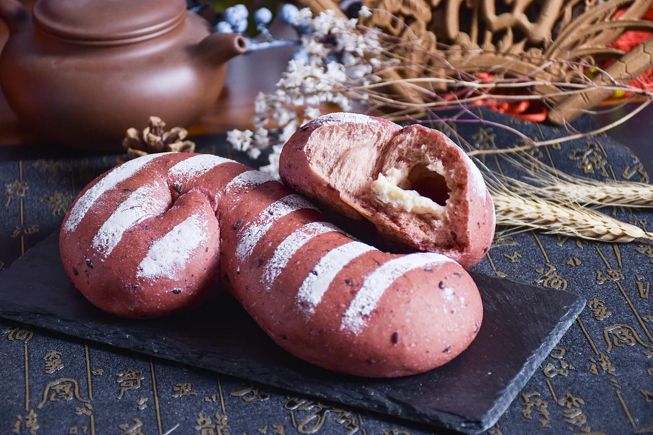 现烤面包芝士面包巧克力面包