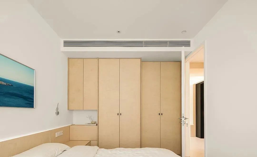 100平设计师自宅,桦木、洞石混凝土装点的“陋室铭”