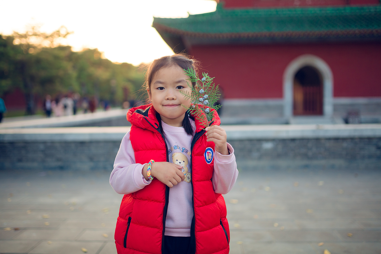 2019.10地壇公園（圖ZMzE1NTk2NTQw） - 人像攝影 - 站酷設(shè)計(jì)師ccyw1979原創(chuàng)素材 - 站酷ZCOOL