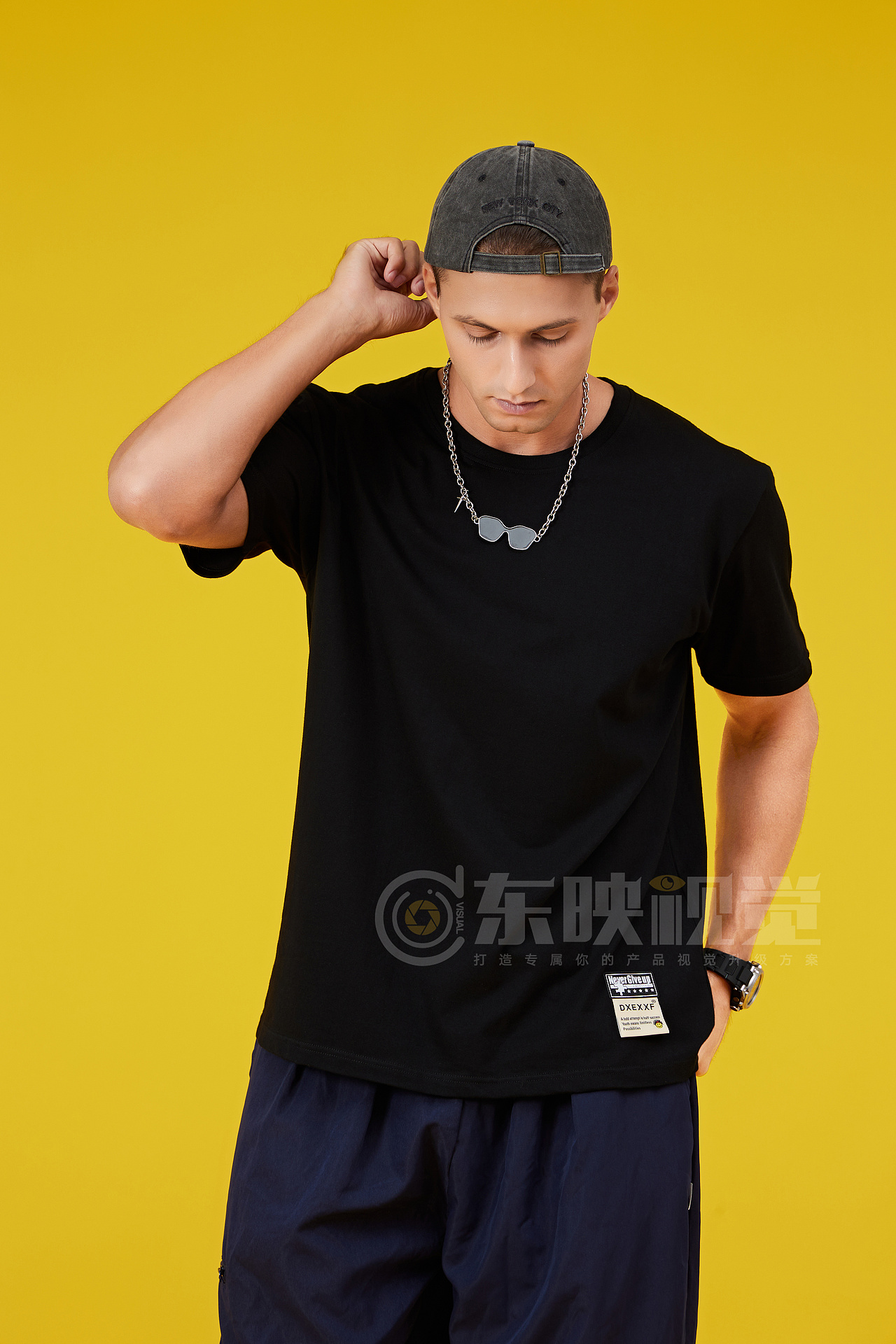 东映视觉-情侣T恤（图ZMzU0MzEyMjk2） - 产品摄影 - 站酷设计师东映视觉原创素材 - 站酷ZCOOL