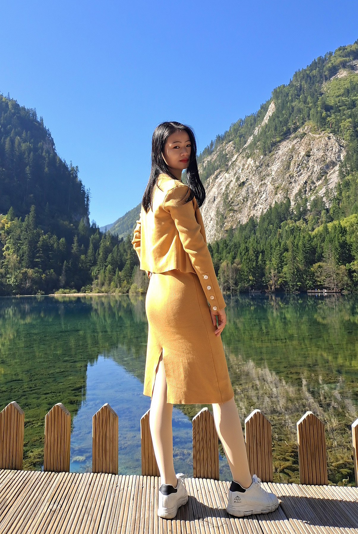 九寨沟旅游照（图ZMzA1NTA2NTE2） - 人像摄影 - 站酷设计师欧阳薇薇原创素材 - 站酷ZCOOL