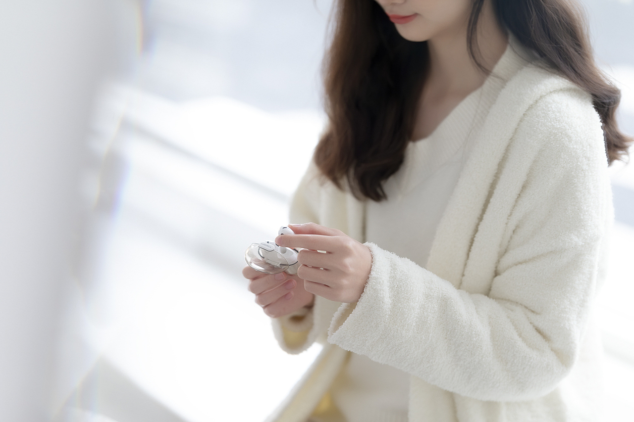 随手拍丨品胜透明TWS蓝牙耳机