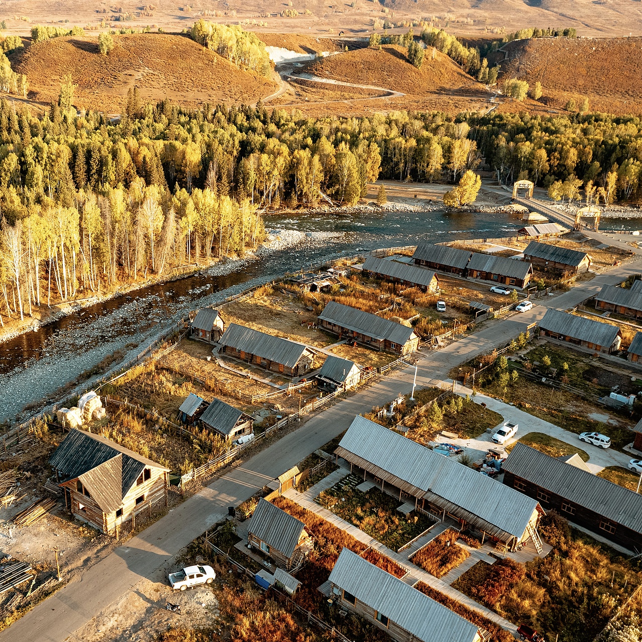 北疆喀纳斯禾木乡之旅（图ZMzE1NTgwMjc2） - 人文/纪实摄影 - 站酷设计师拾光朝圣者原创素材 - 站酷ZCOOL