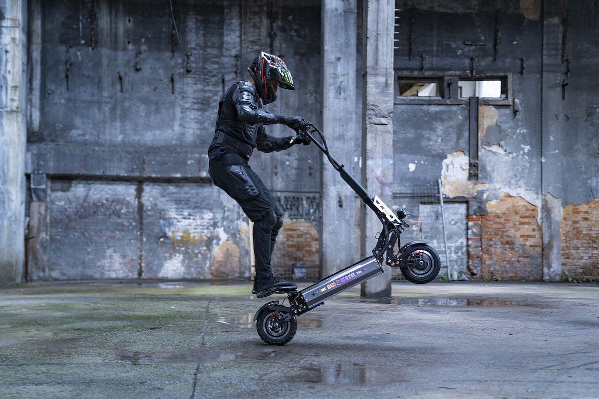 2022 ALD电动越野滑板车电商视频（图ZMzExMjcwMzY0） - 产品摄影 - 站酷设计师wheelive原创素材 - 站酷ZCOOL