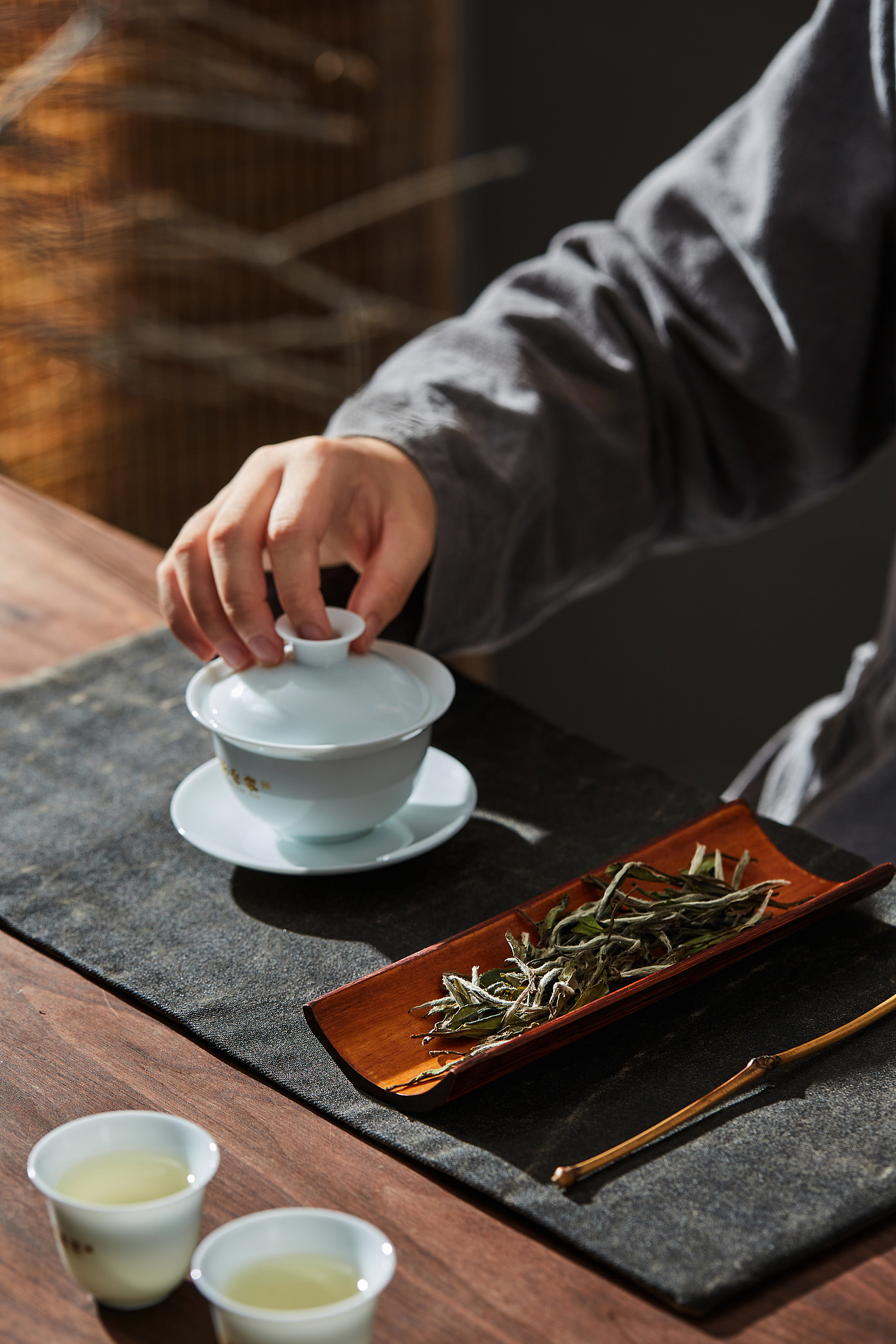 寻茗老家福鼎白茶—禅茶牡丹（图ZMzA5ODQzNDM2） - 产品摄影 - 站酷设计师福鼎美图商业摄影原创素材 - 站酷ZCOOL