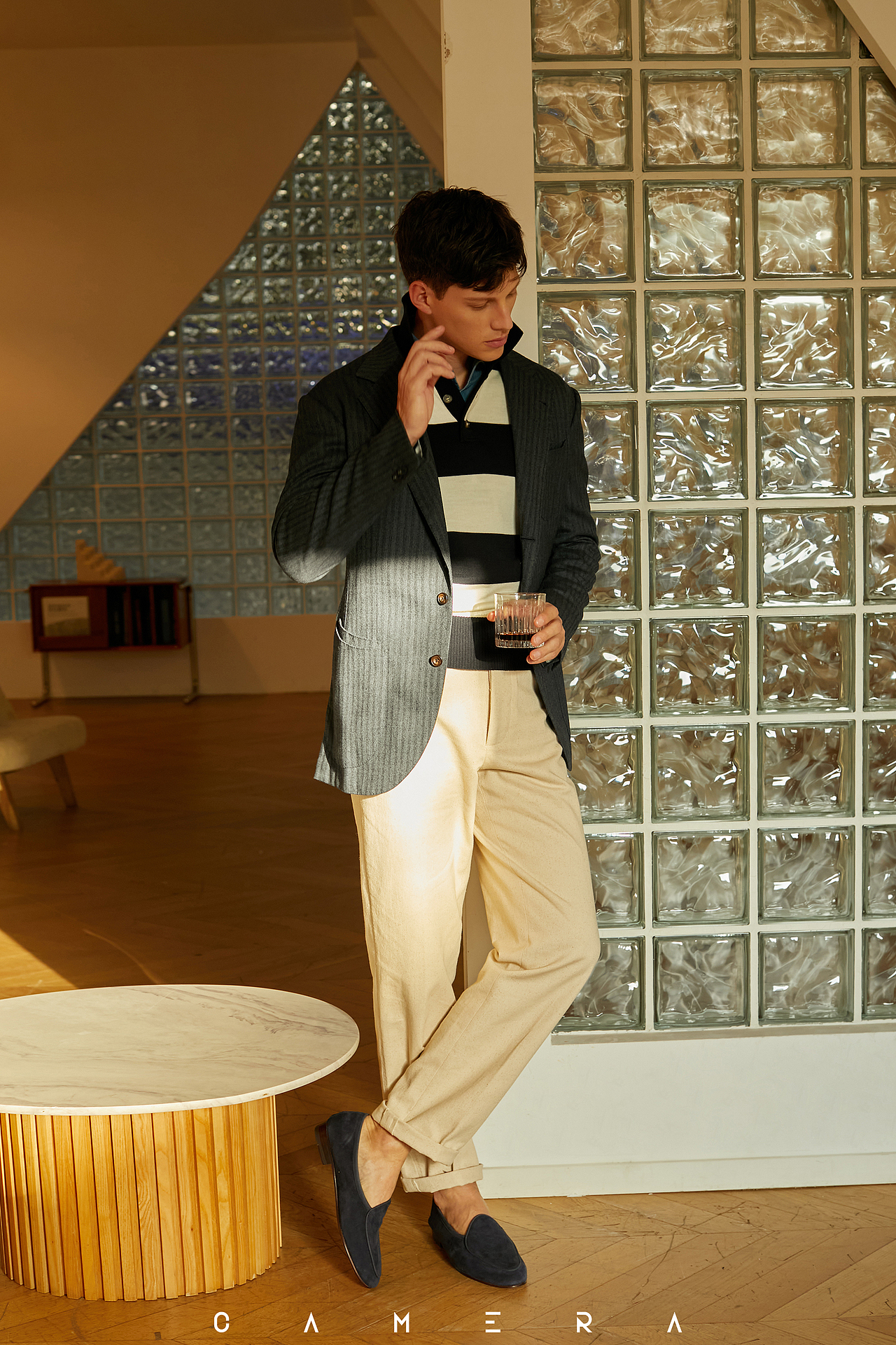 男装棉服职业装西装广告大片（图ZMzIyNzI1MTY0） - 人像摄影 - 站酷设计师咔萌摄影原创素材 - 站酷ZCOOL