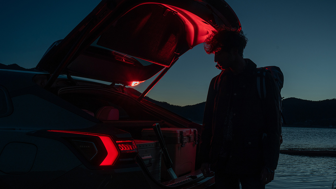 汽车摄影lifestyle美图 极氪 zeekr 001（图ZMzYzMTU0NTE2） - 产品摄影 - 站酷设计师陈同健原创素材 - 站酷ZCOOL