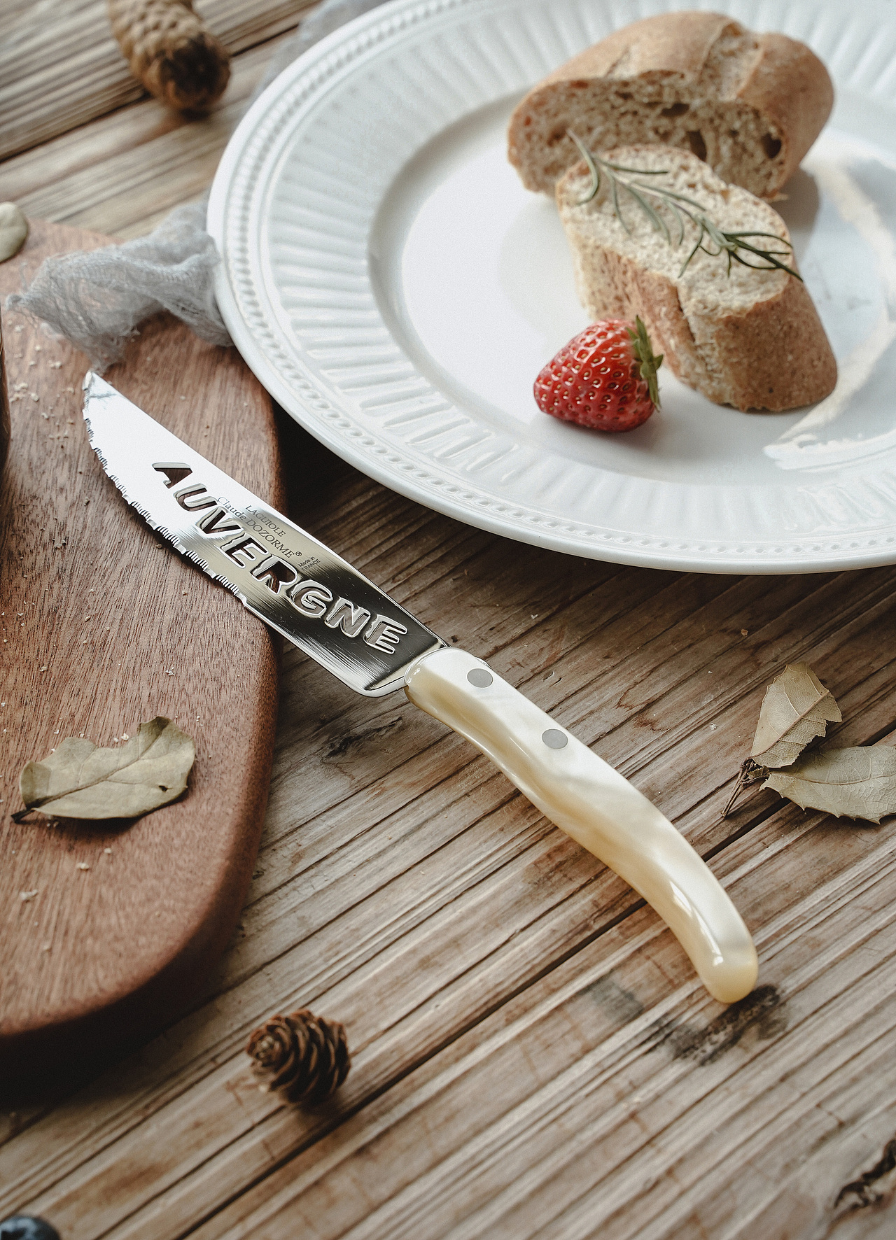 法国狼头熟食刀面包刀（图ZMzU3NjU5OTI0） - 产品摄影 - 站酷设计师晚汐Tide原创素材 - 站酷ZCOOL