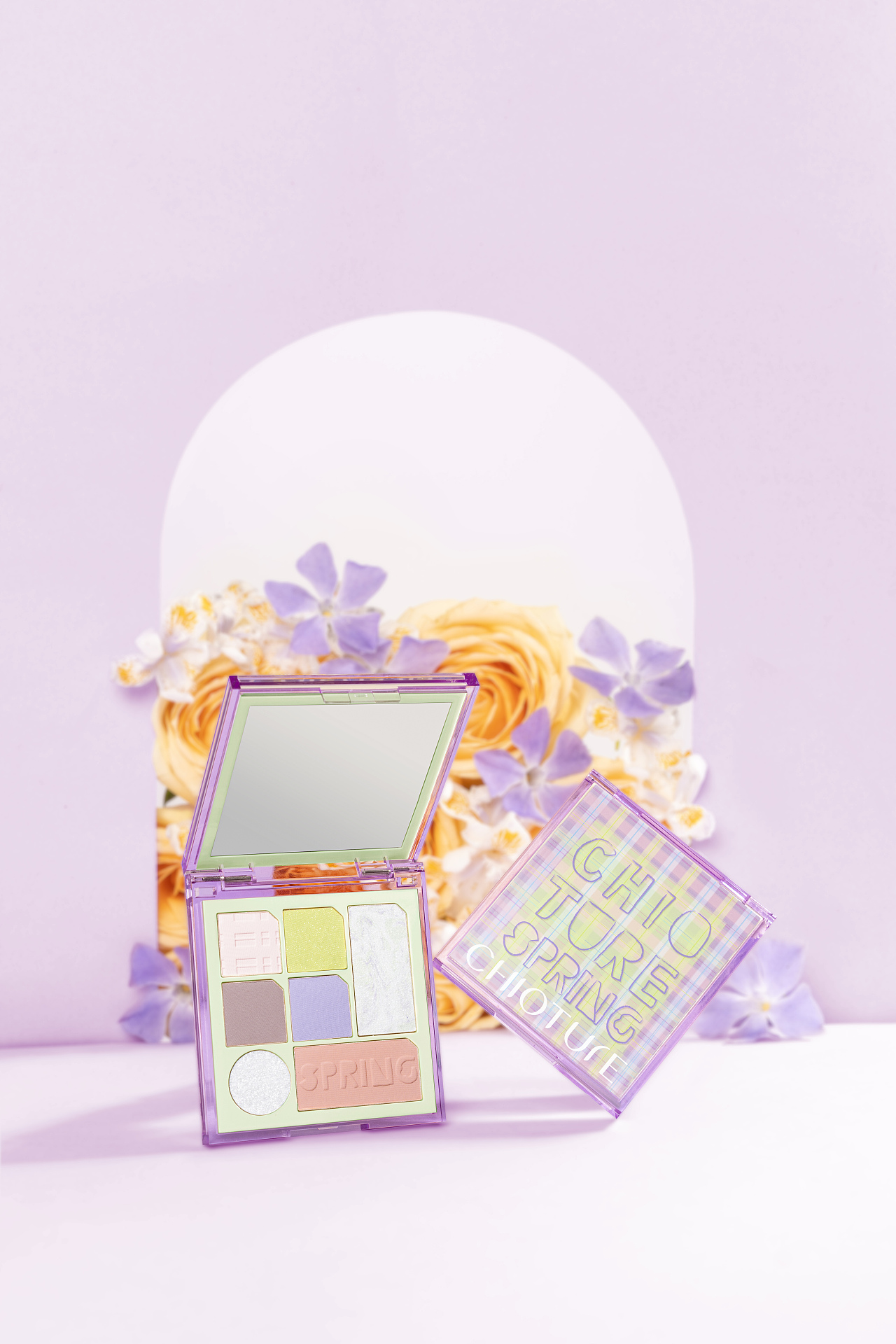 稚优泉春夏限定 野餐春趣 少女 口红眼影唇釉 美妆静物（图ZMzIzMDY0MDMy） - 产品摄影 - 站酷设计师v大梨呀原创素材 - 站酷ZCOOL