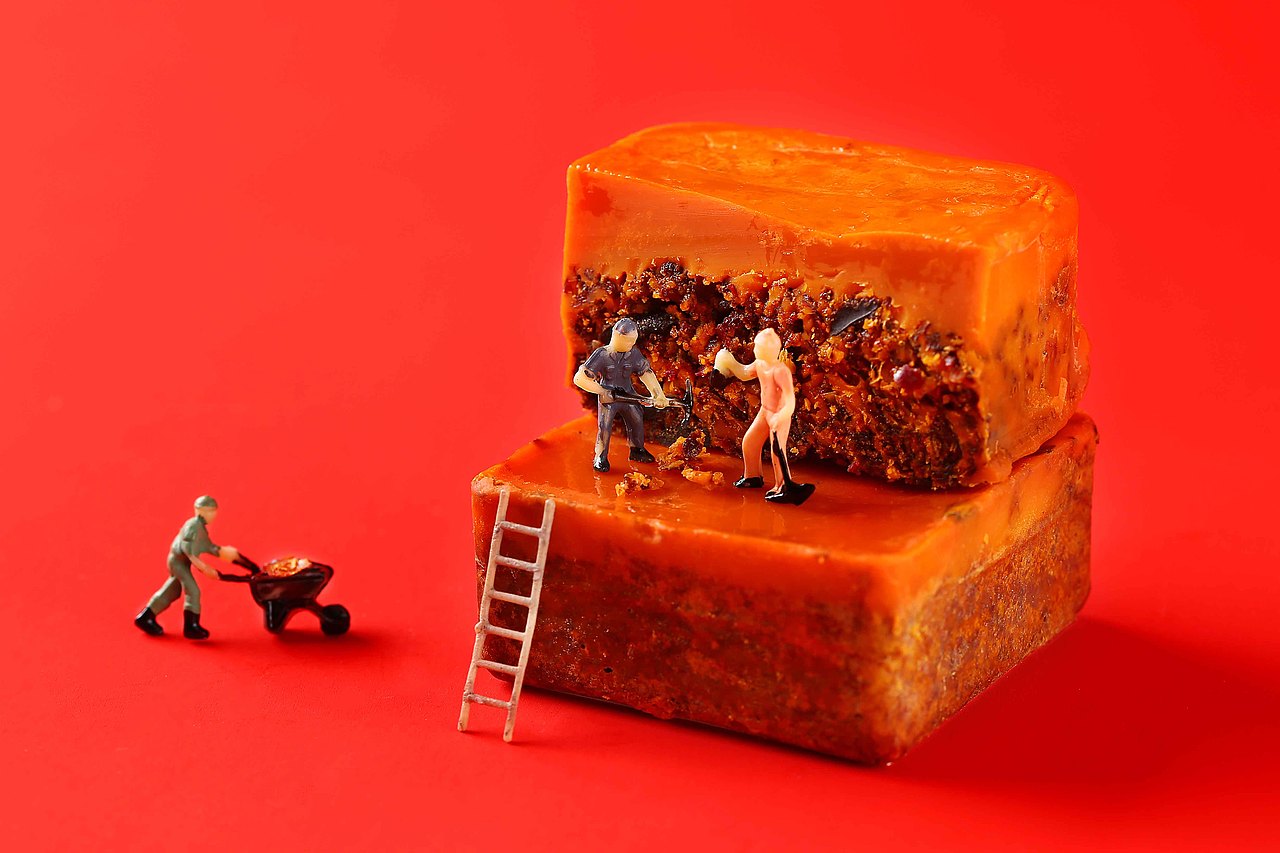 香料拍摄/创意微距拍摄（图ZMzIzMjI3MTAw） - 产品摄影 - 站酷设计师云匠视觉商业摄影原创素材 - 站酷ZCOOL