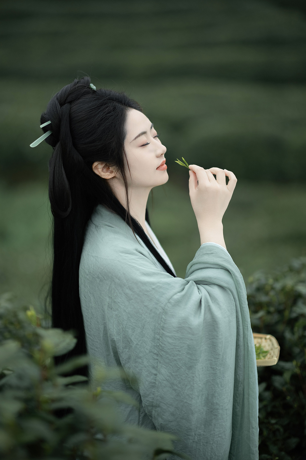 明前绿（图ZMzY5NTMzNzEy） - 人像摄影 - 站酷设计师若寒Rock原创素材 - 站酷ZCOOL