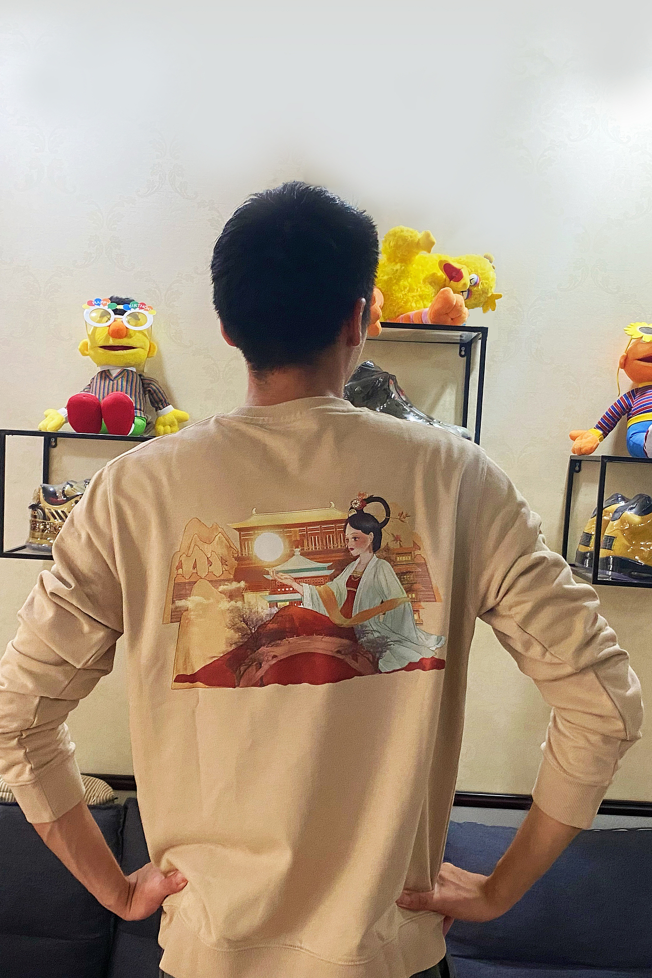 【城市中的巨型女孩系列】:西安