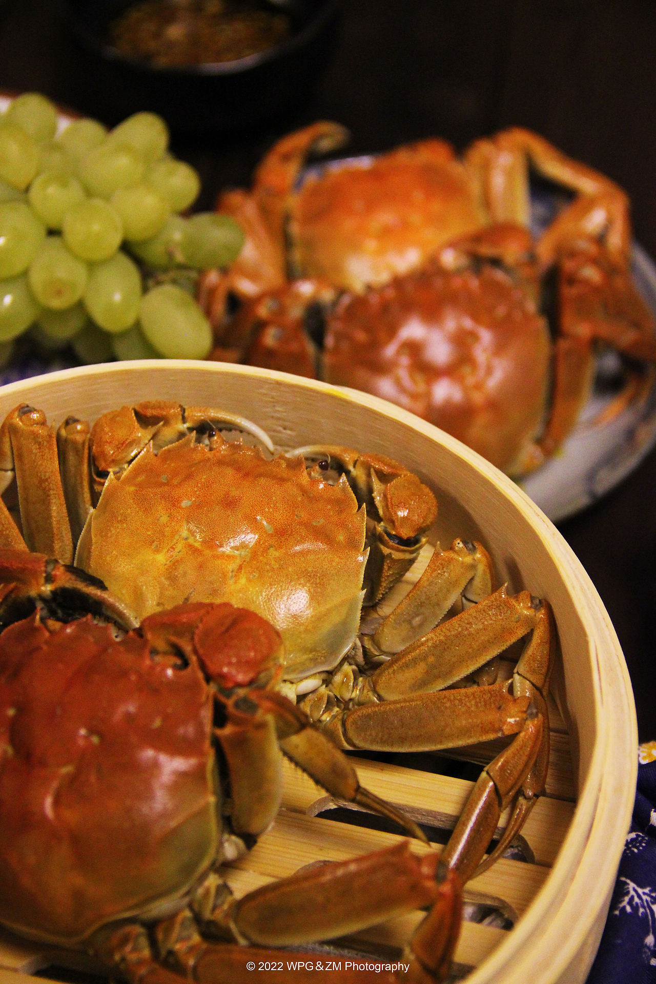 《 初秋蟹黄生半壳 》