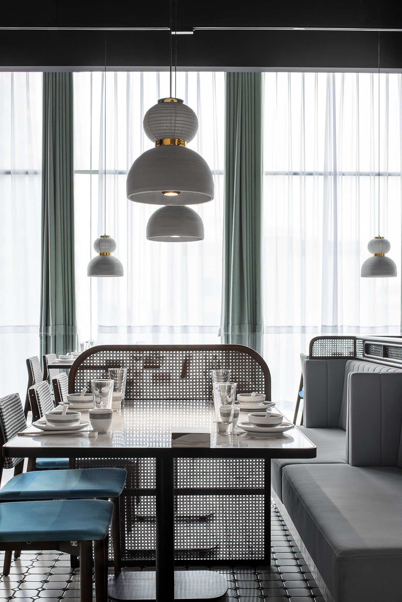 有山设计×北国饭店：在南方下了一场雪，又见北国之春（图ZMzA5NjIxMjI4） - 酒店餐饮设计 - 站酷设计师有山设计原创素材 - 站酷ZCOOL