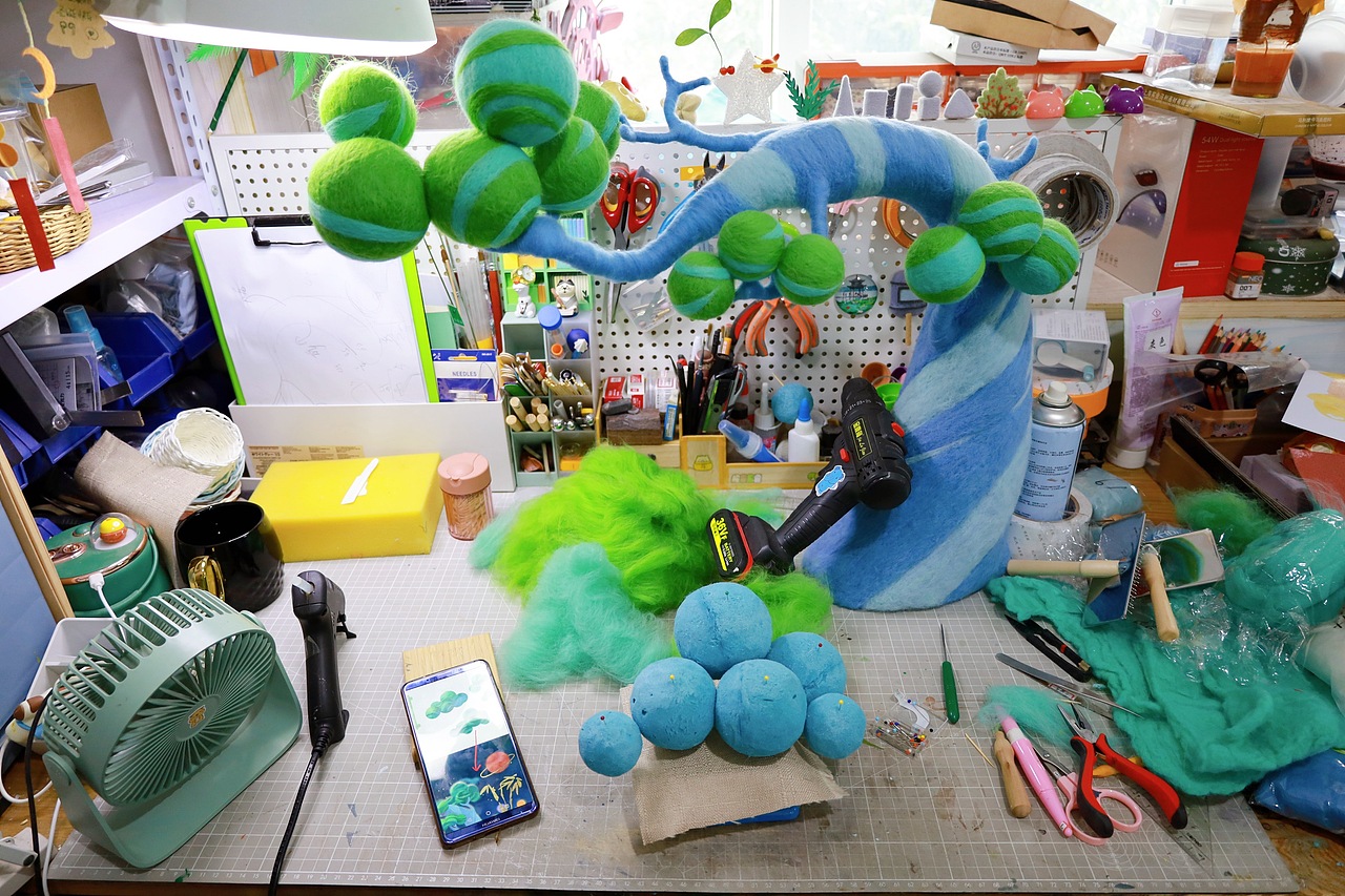 天猫羊毛毡定格动画广告:加入中秋礼盒环保内卷!