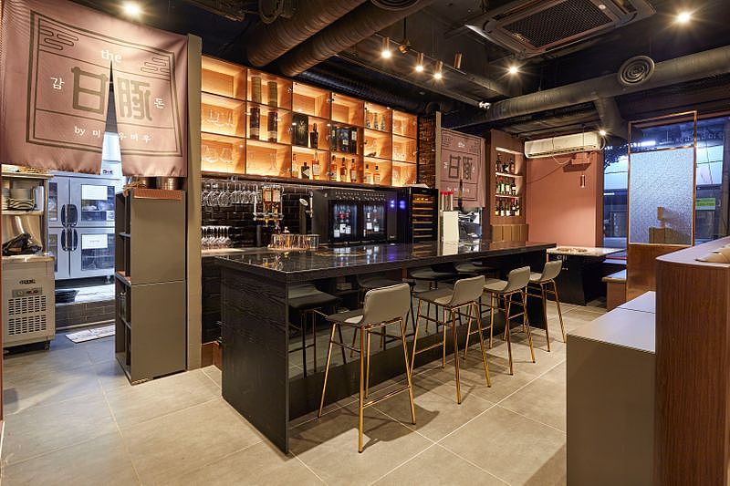 甘豚韩式火锅店