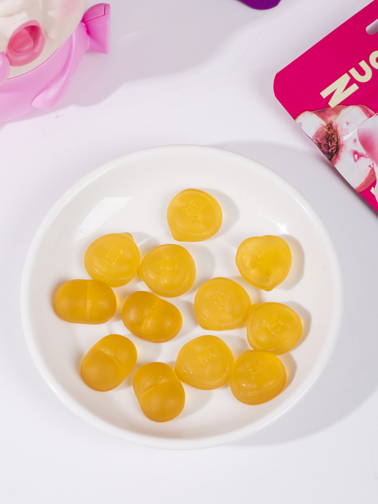 有间|ZUO一下屁桃糖果大袋装