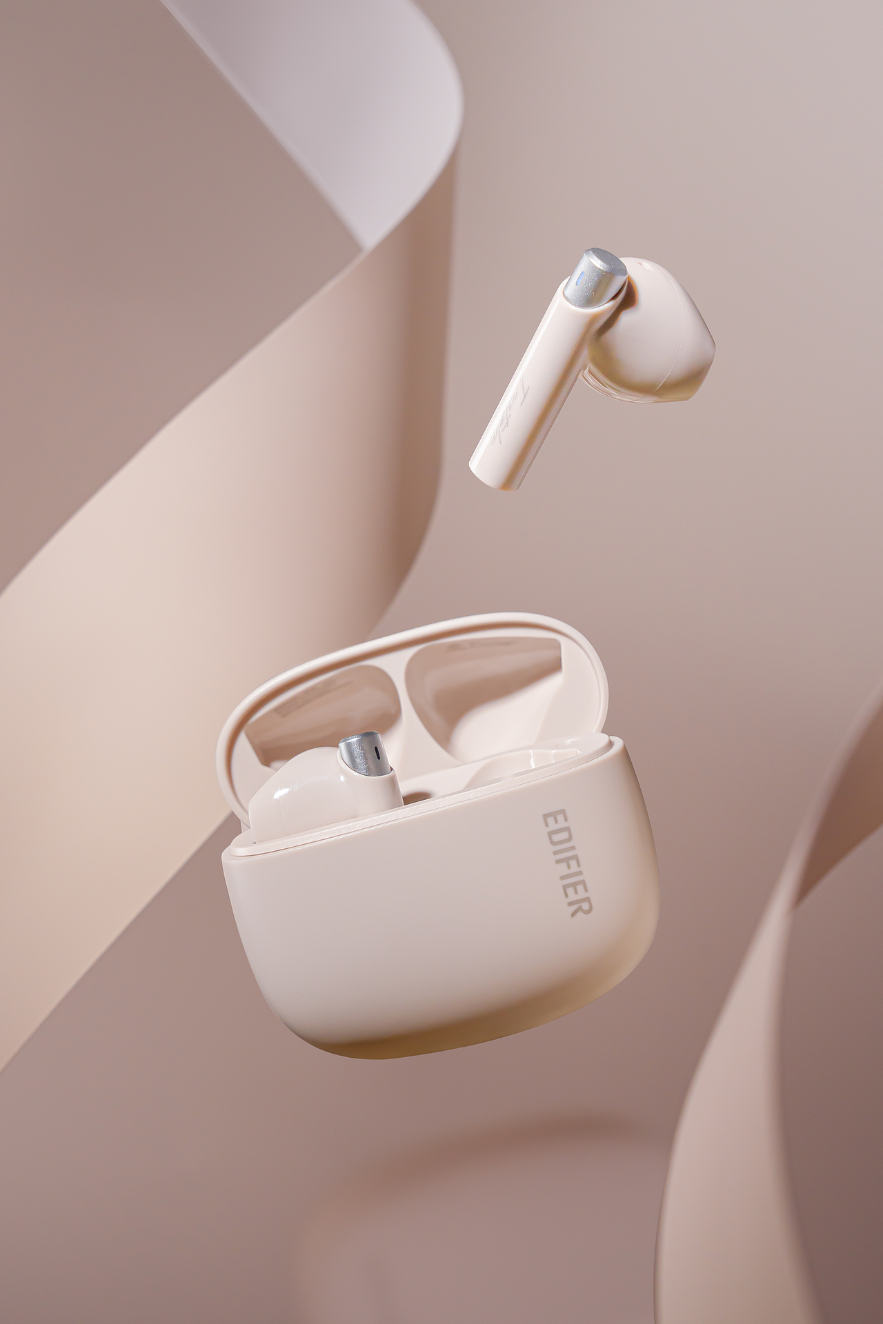 【产品摄影】漫步者 Zero Buds 花再（图ZMzU1NTY5NzYw） - 产品摄影 - 站酷设计师摄影师欧亚原创素材 - 站酷ZCOOL