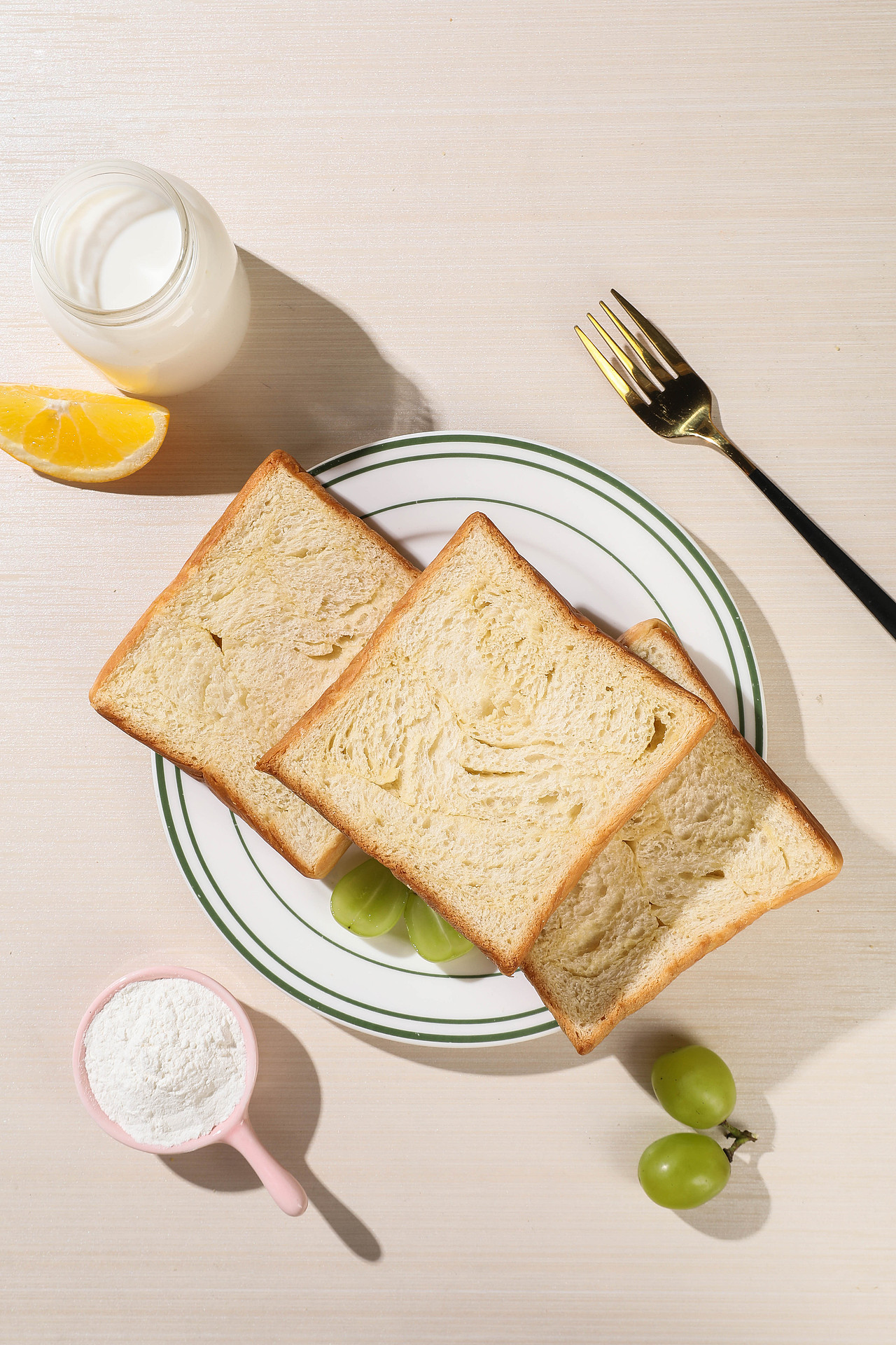 面包 / 土司 / 蛋黄饼拍摄