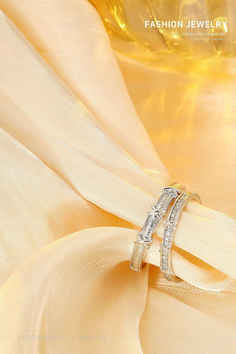 电商首饰拍摄 情侣戒指  对戒 暖色调场景 网红INS风