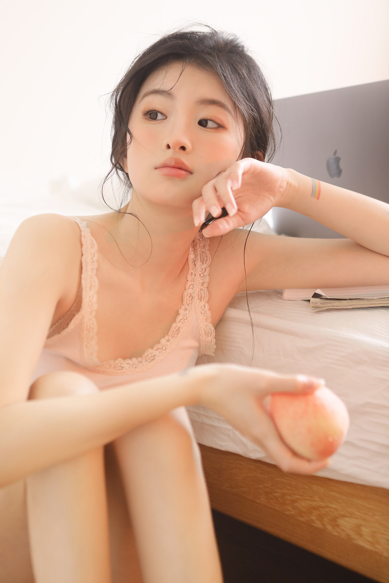 奶油肌水蜜桃（图ZMzIzNDg4Nzg4） - 人像摄影 - 站酷设计师唐小苔原创素材 - 站酷ZCOOL