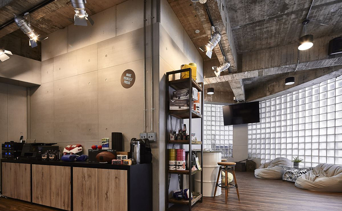 工业风健身俱乐部