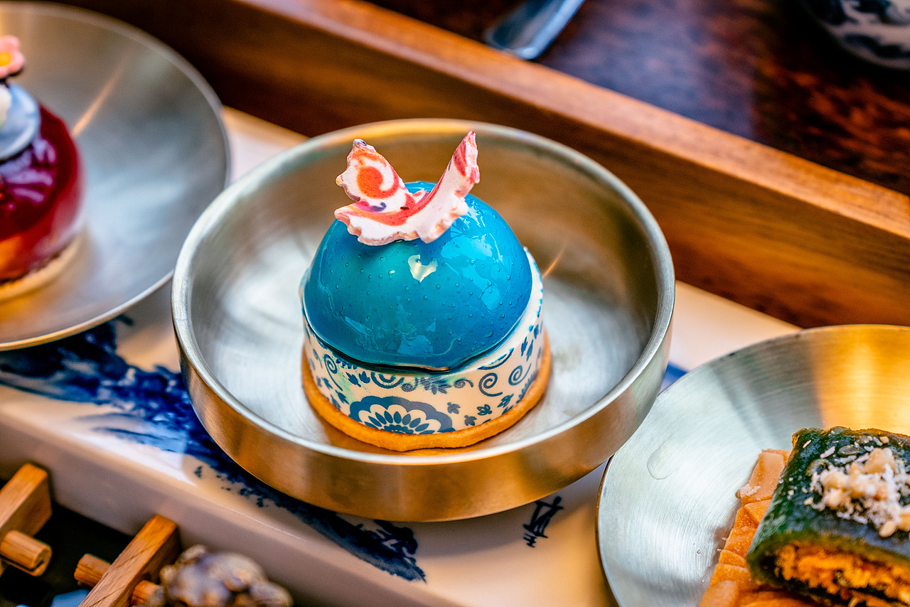 丽思卡尔顿故宫下午茶（图ZMzIxNzIyMTYw） - 美食摄影 - 站酷设计师zihuatanejo1997原创素材 - 站酷ZCOOL