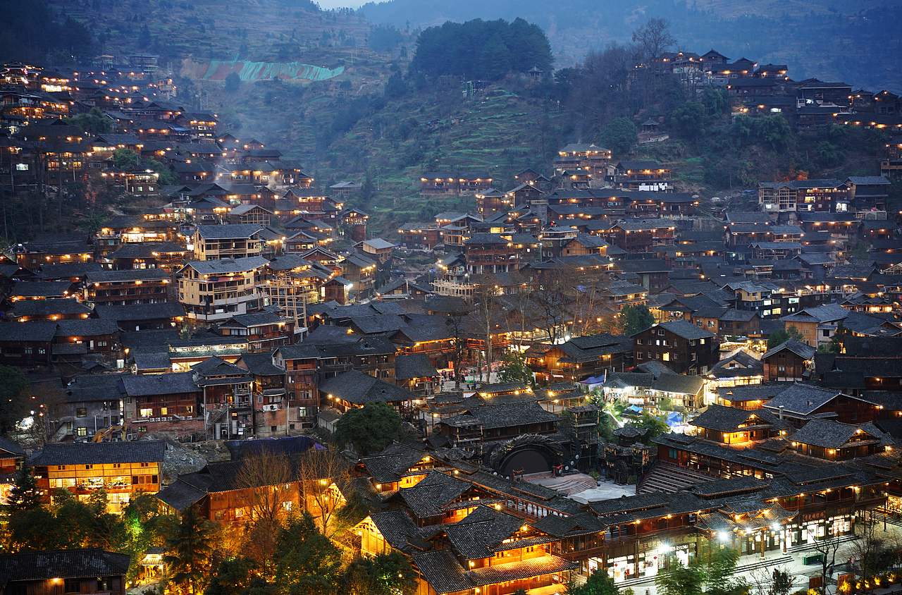 旅拍一组:千户苗寨