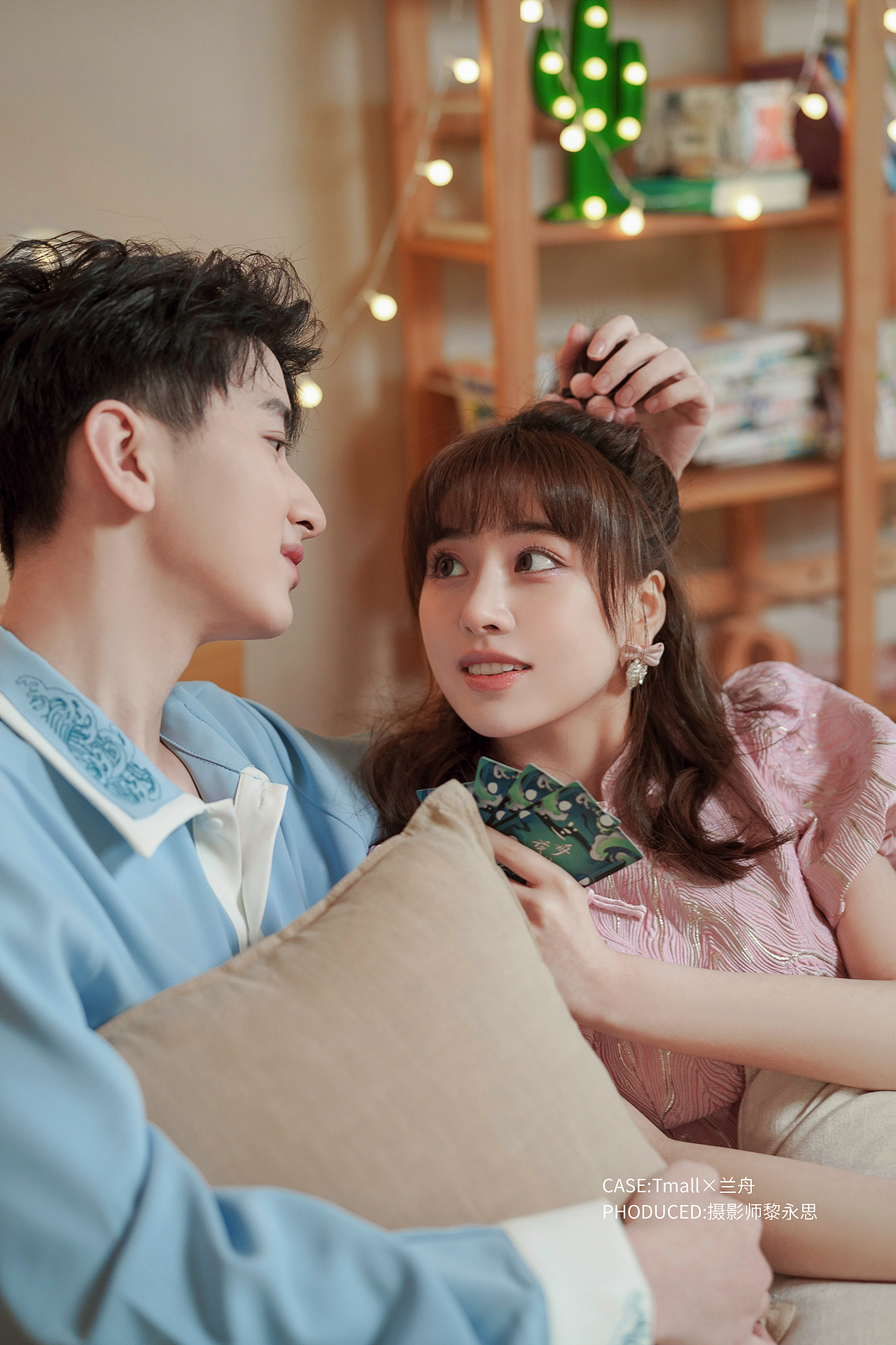 果酒模特图拍摄三国桌游衍生品聚会桌游果酒模特图拍摄（图ZMzA0MTg1NzEy） - 产品摄影 - 站酷设计师MUBAi同学原创素材 - 站酷ZCOOL