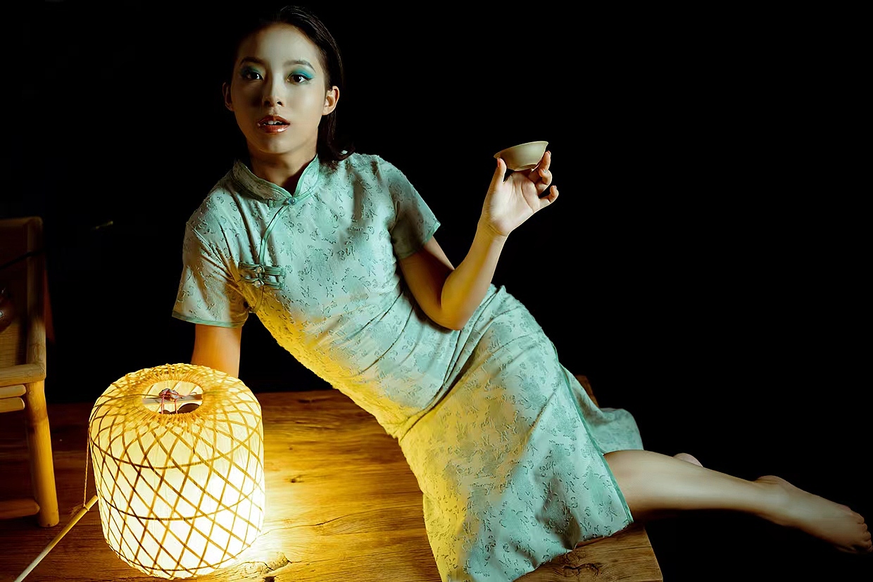 新中式旗袍 服饰创作拍摄