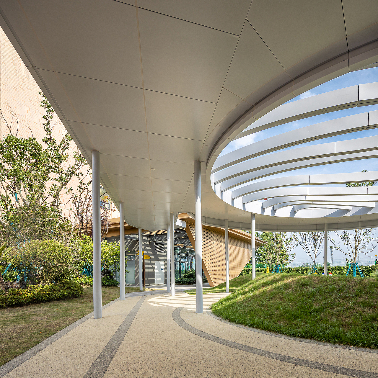 上海金瑞学校（图ZMzExNDYyOTg4） - 环境/建筑摄影 - 站酷设计师梁文军原创素材 - 站酷ZCOOL