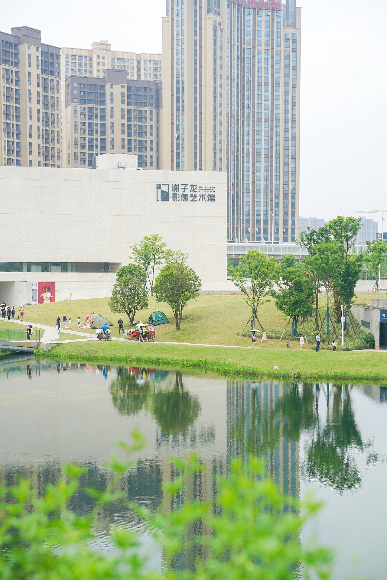 谢子龙影像艺术馆（图ZMjk2NTQwMzA0） - 环境/建筑摄影 - 站酷设计师君不见1026原创素材 - 站酷ZCOOL