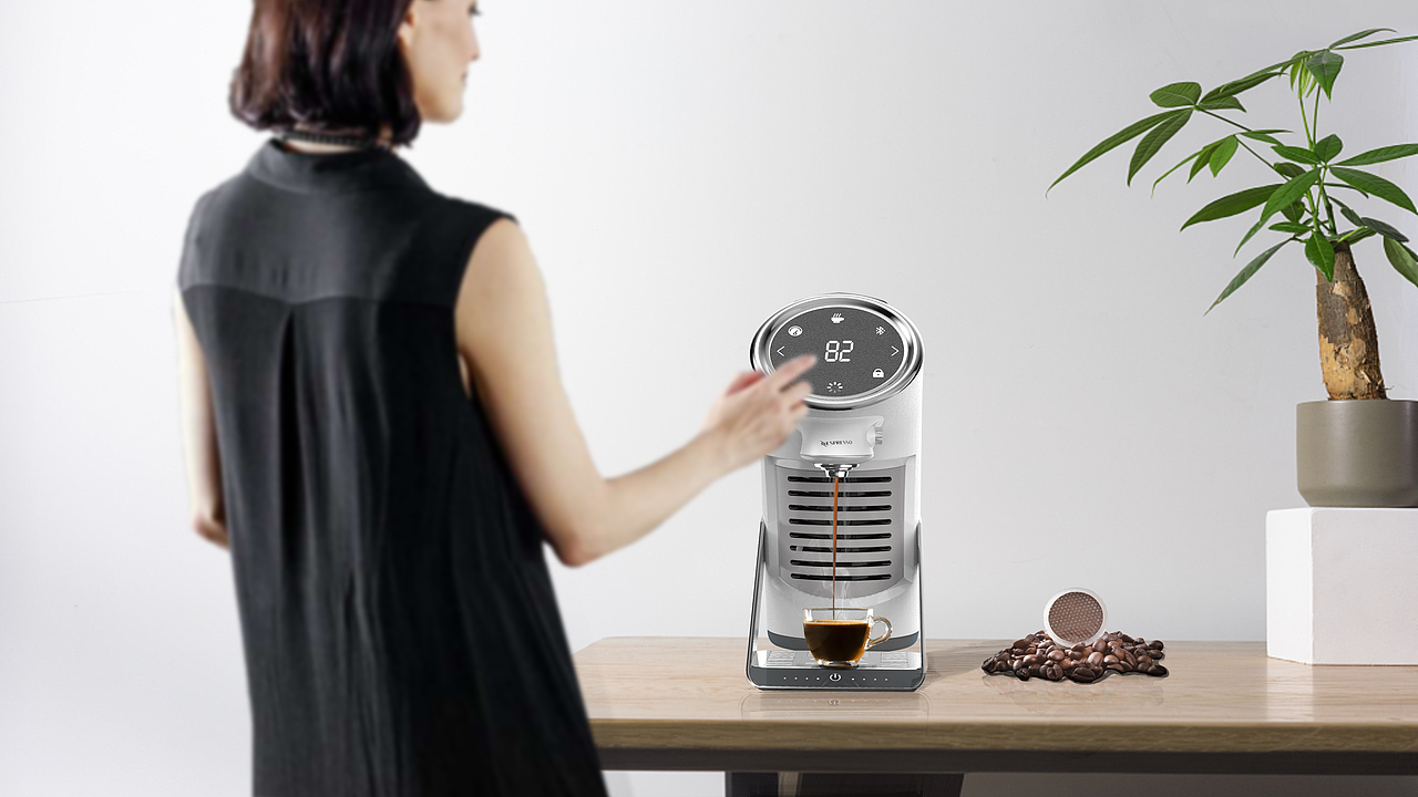 触碰胶囊咖啡机