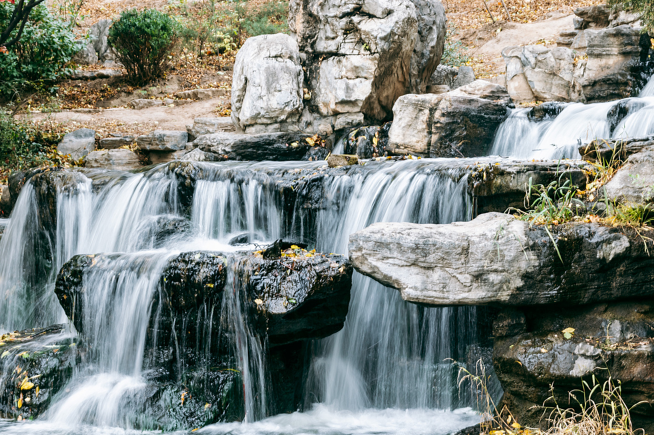 水木清华，校园里的秋（图ZMzI0NjQ0MTky） - 风光摄影 - 站酷设计师既明888原创素材 - 站酷ZCOOL