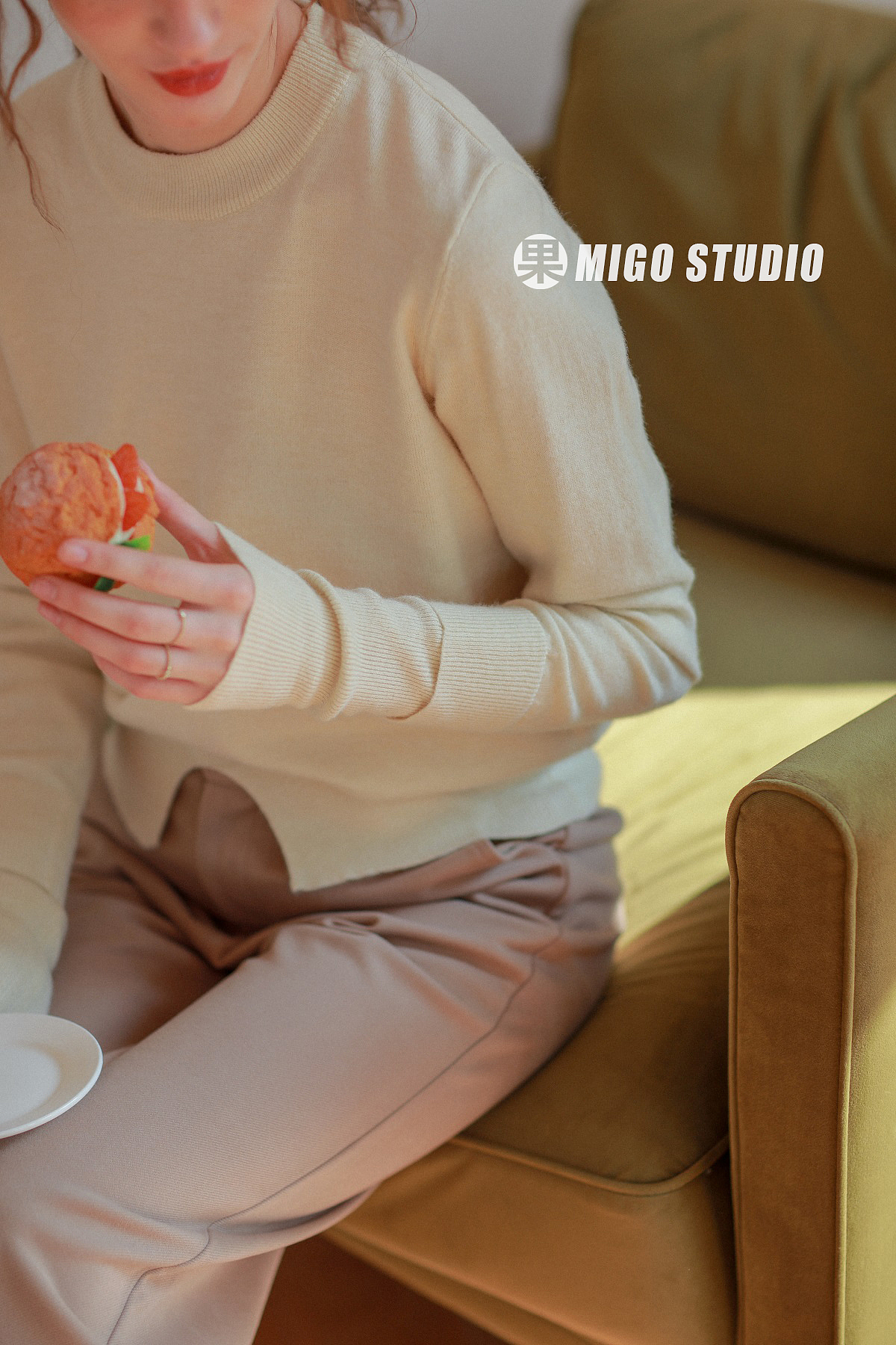 法式慵懒风 新松弛感风格 商业服装拍摄 自然感