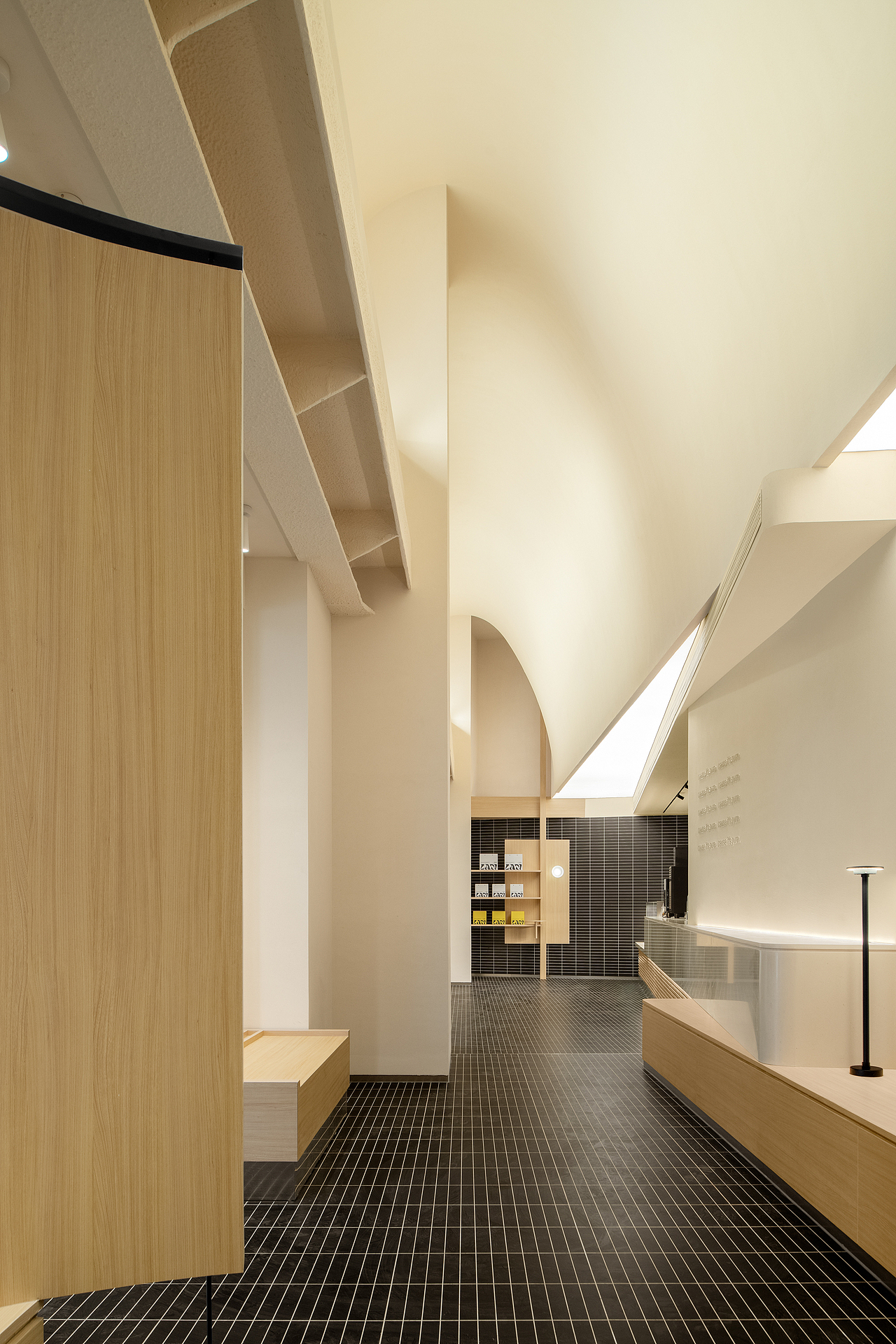 空间摄影｜LAN一见岚粤海天地店｜5+2.studio（图ZMzYzOTcxOTQ4） - 酒店餐饮设计 - 站酷设计师张壹条原创素材 - 站酷ZCOOL