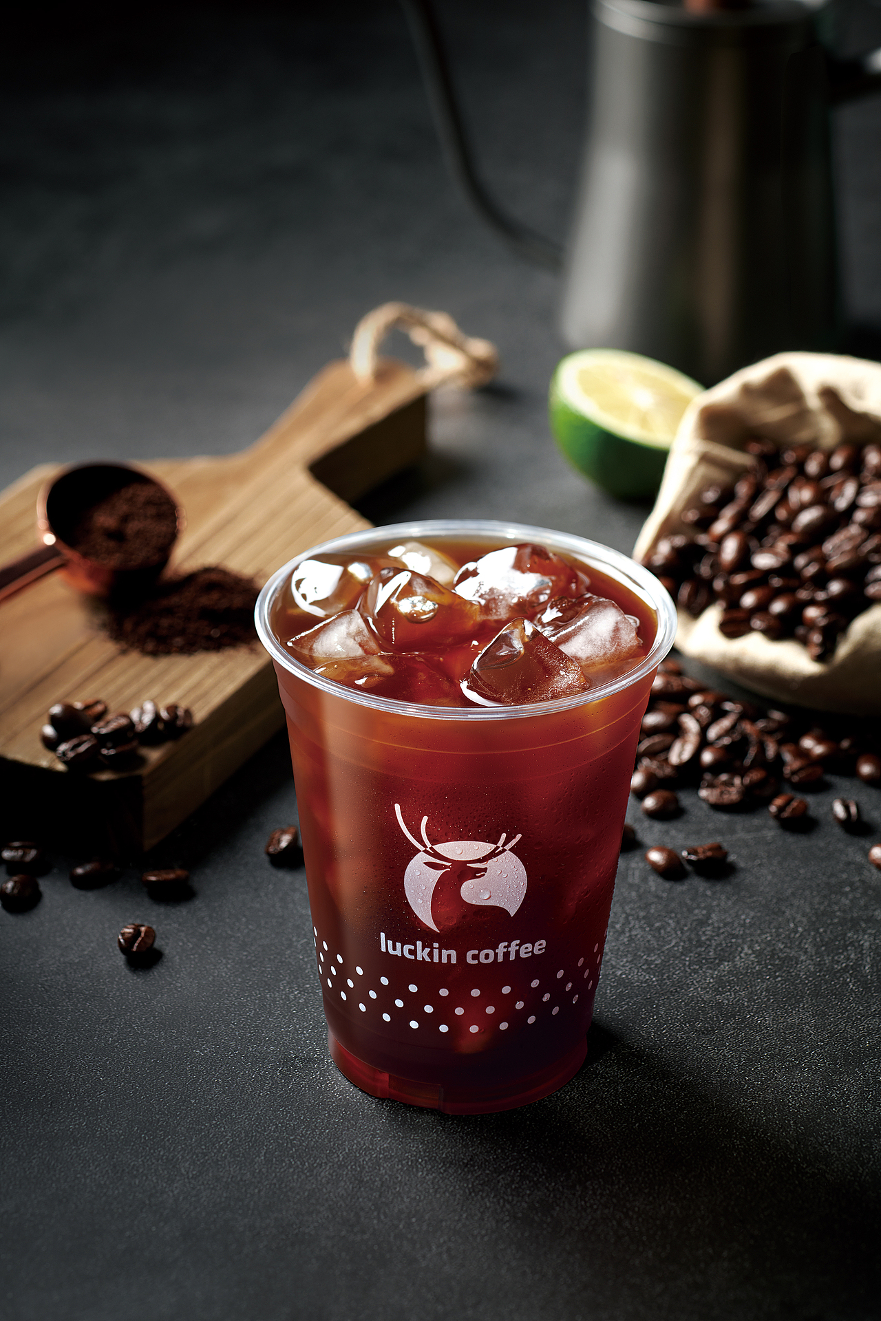 瑞幸咖啡 Luckin Coffee(暗黑系)