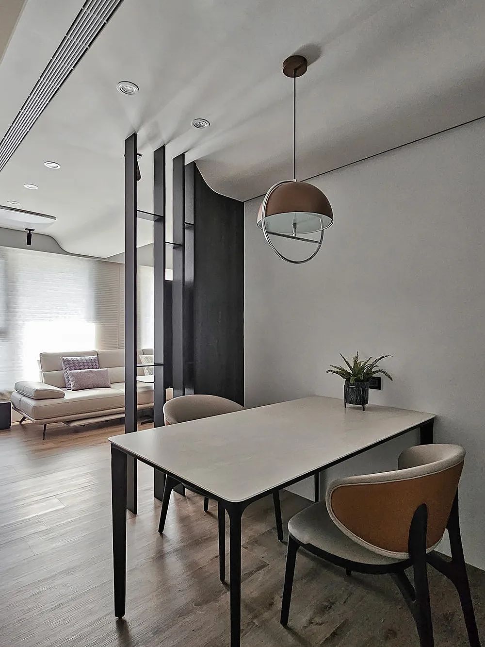 客厅变画室,灰韵现代风格引领潮流!