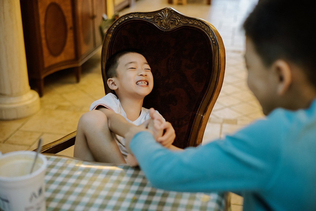 家庭纪实（图ZMzE3OTIyNTIw） - 人文/纪实摄影 - 站酷设计师PhotoHome印像家原创素材 - 站酷ZCOOL