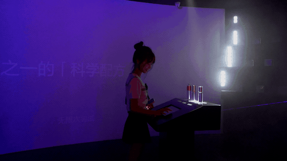 珀莱雅南京快闪（图ZMzUxNDU3MTUy） - 展陈设计 - 站酷设计师LighterStudio原创素材 - 站酷ZCOOL