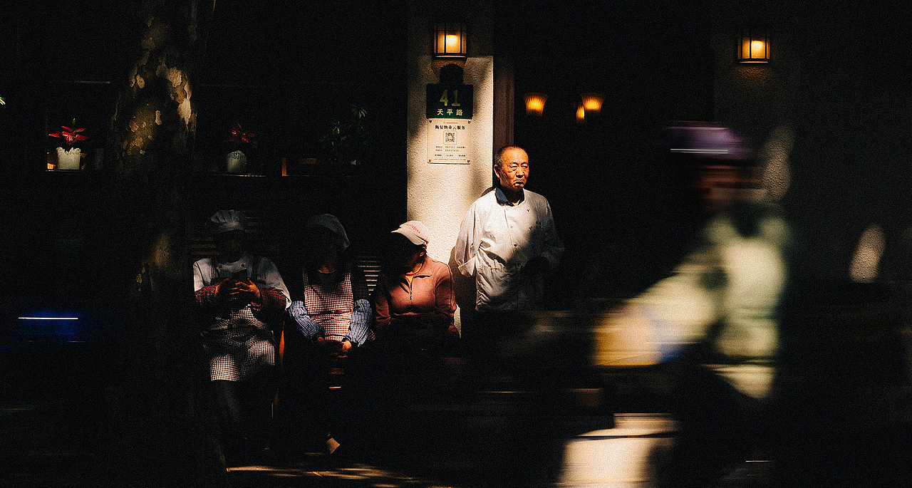 【午后扫街日记】散步中的随手记录~（图ZMzY5NzcyNDU2） - 人文/纪实摄影 - 站酷设计师长念原创素材 - 站酷ZCOOL