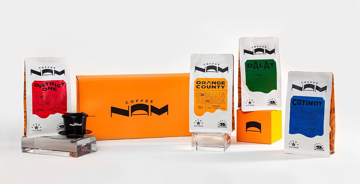 三口设计分享 南加州度假旅游风咖啡品牌视觉设计