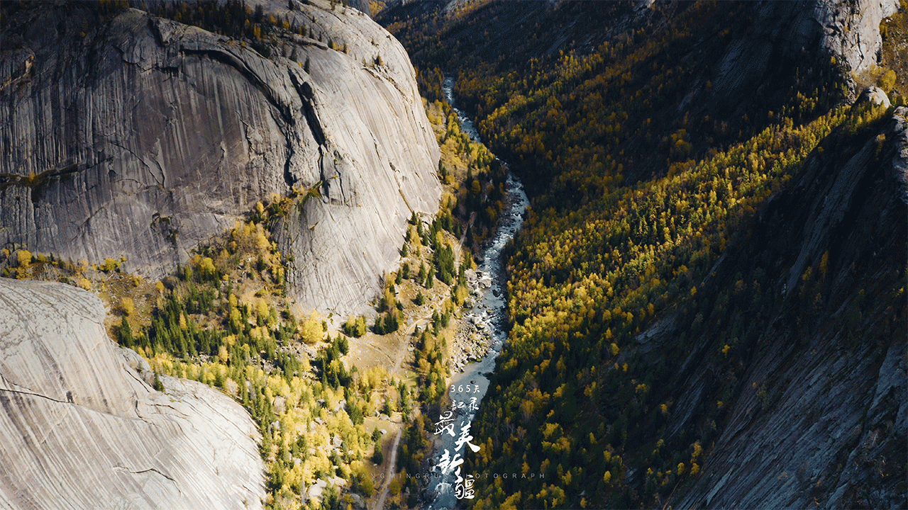 我用了一年时间在新疆,做了一条风景集锦视频