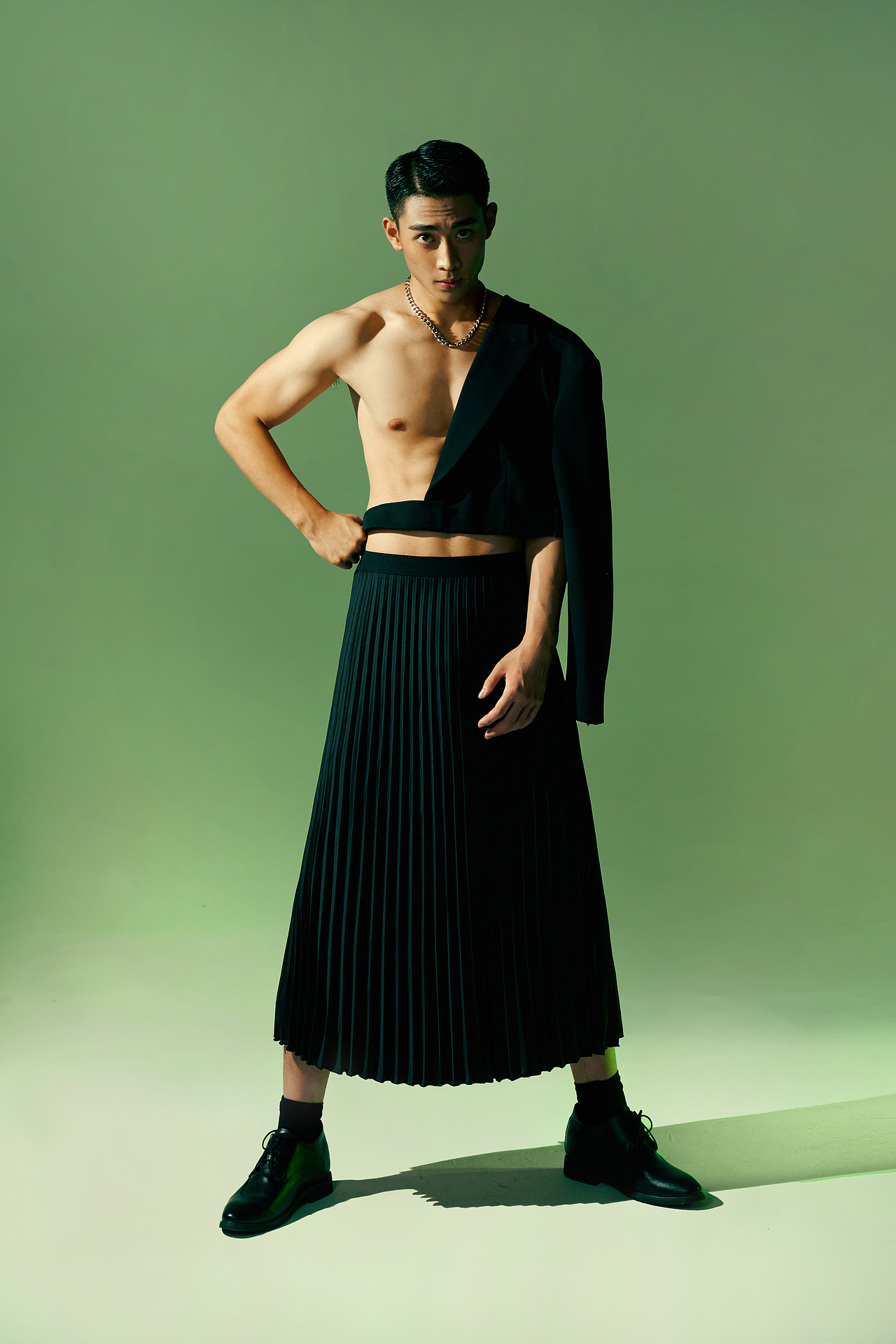 一组男模服装造型拍摄（图ZMzQ3NTcxMzA4） - 人像摄影 - 站酷设计师高龍原创素材 - 站酷ZCOOL