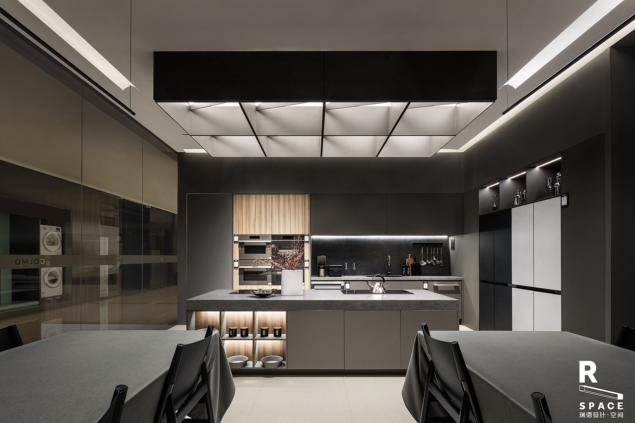 COLMO x 瑞德设计 | COLMO超级体验中心-空间设计