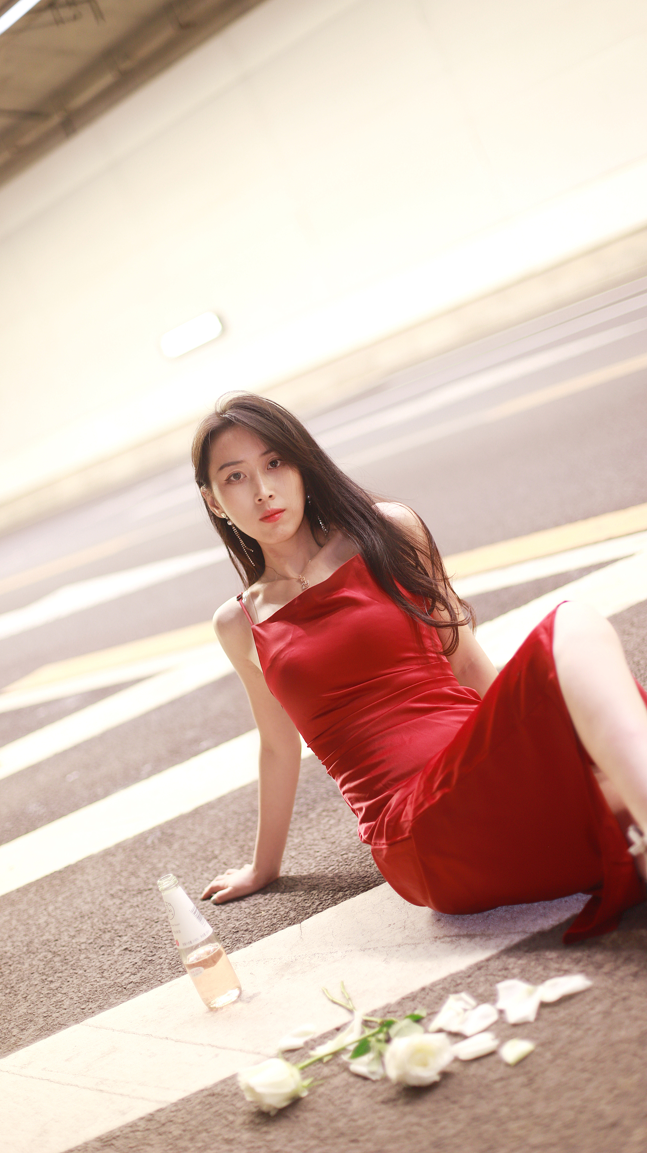 穿越時(shí)空隧道（圖ZMzE1MTQxNzI4） - 人像攝影 - 站酷設(shè)計(jì)師心魔月兒原創(chuàng)素材 - 站酷ZCOOL