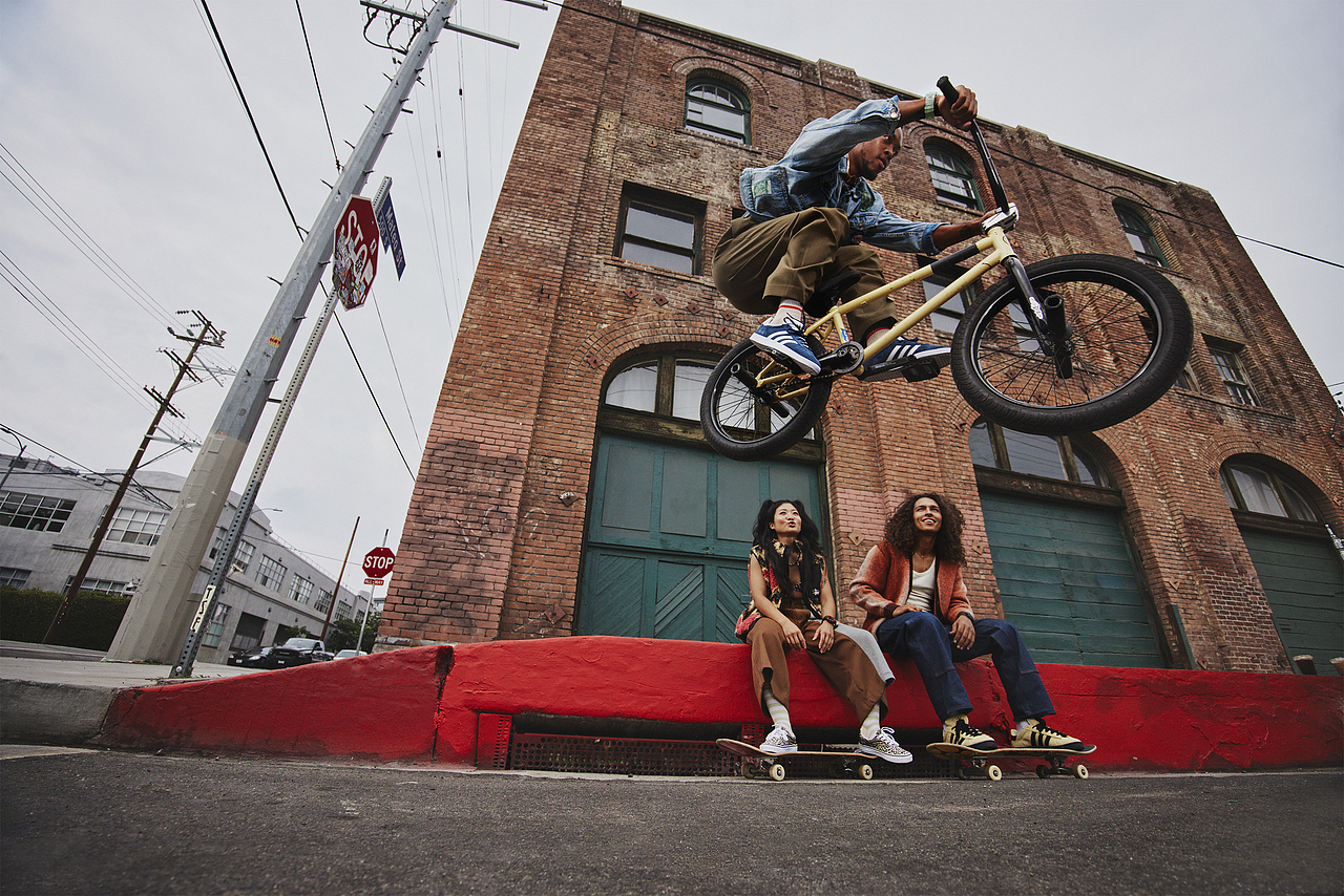 华米Amazfit Active Edge智能手表营销视觉