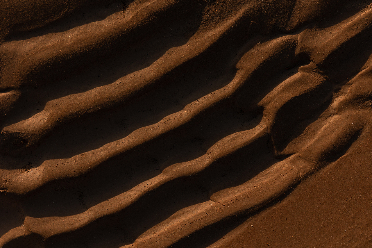 日出下的敦煌西千佛洞/党河峡谷（图ZMzM2MjM3NDEy） - 风光摄影 - 站酷设计师摄影师恩旭原创素材 - 站酷ZCOOL