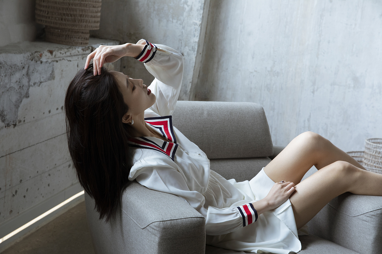 白衣飘飘的年代（图ZMzE1NTE2NDM2） - 人像摄影 - 站酷设计师昕晨视觉原创素材 - 站酷ZCOOL